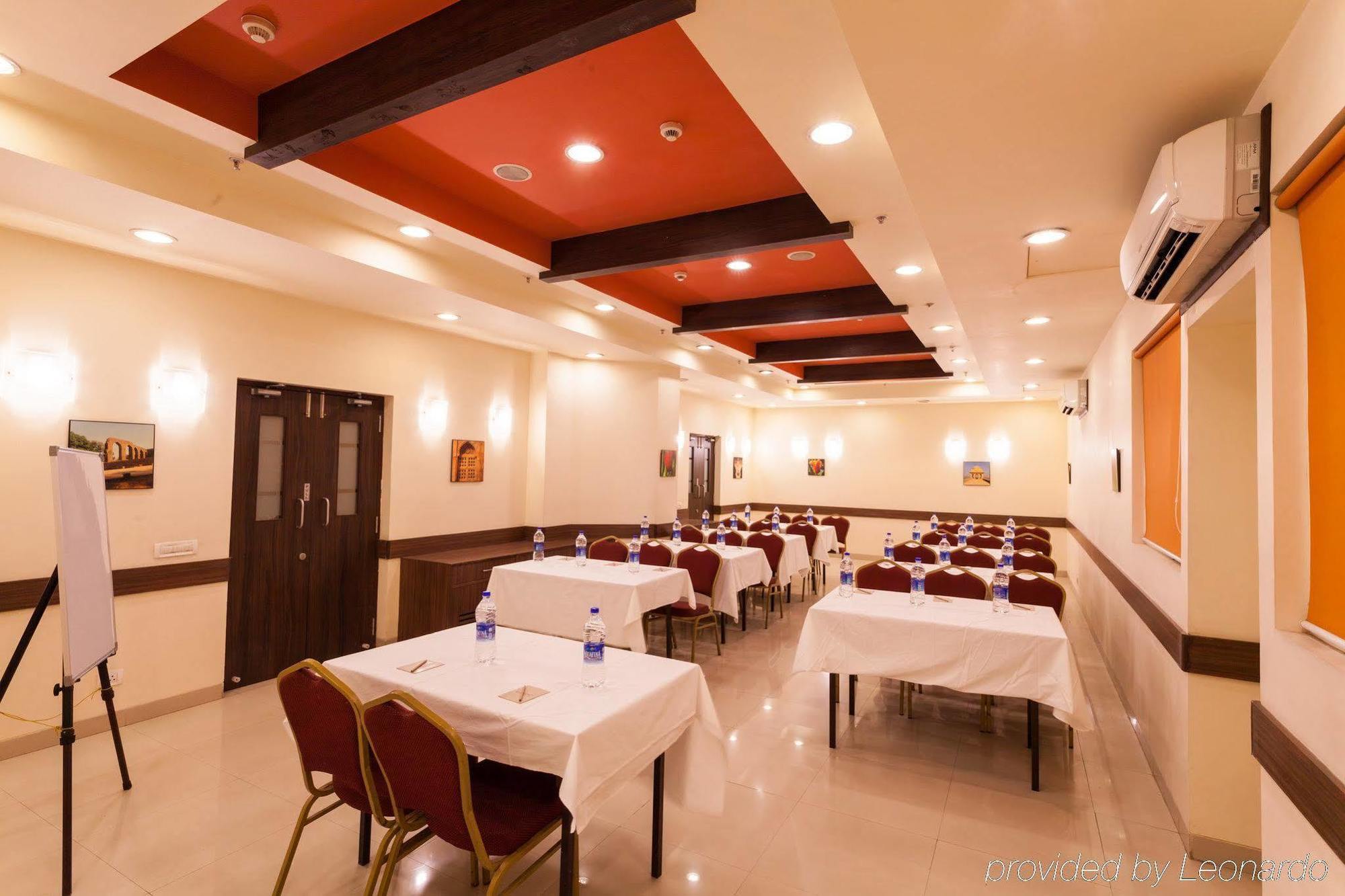 Ginger Indore Exterior foto